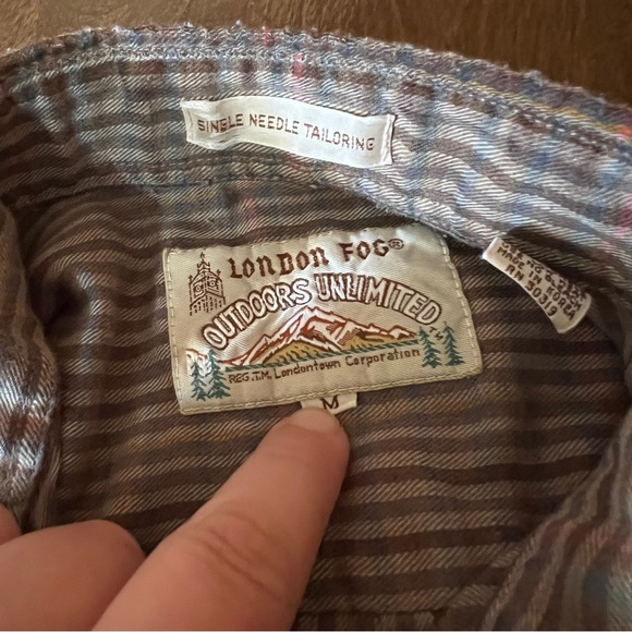 London Fog Outdoors Unlimited Mens Plaid Button Down Shirt Brown size Medium - Picture 4 of 11